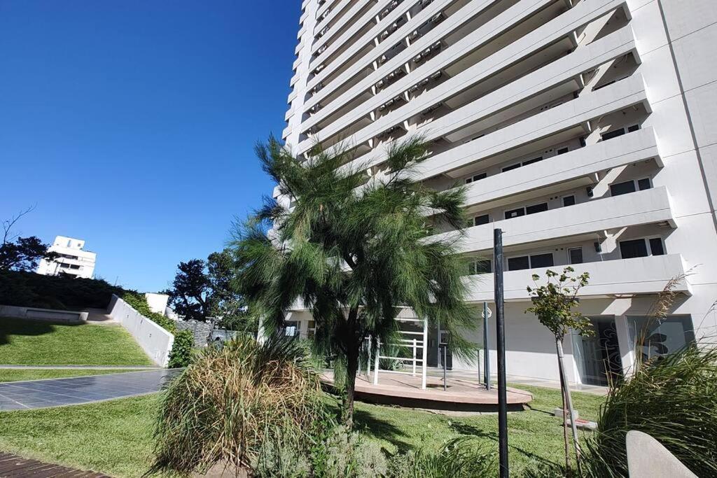 Departamento Con Seguridad 24hs, Gym Y Pileta! * Cordoba