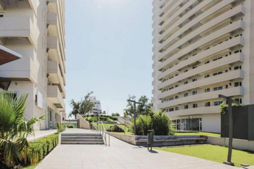 Departamento Con Seguridad 24hs, Gym Y Pileta! Cordoba